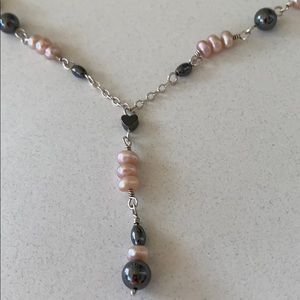 Short silver Necklace Pearls and Hematite